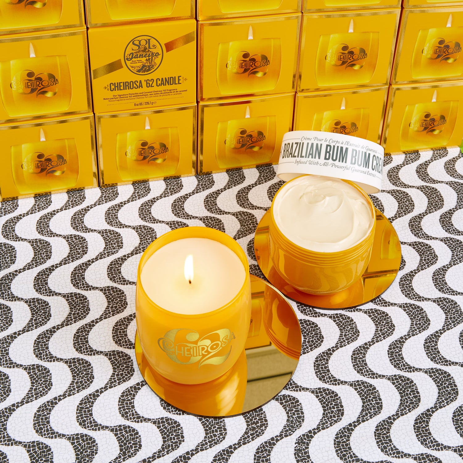 Limited Edition Cheirosa '62 Candle